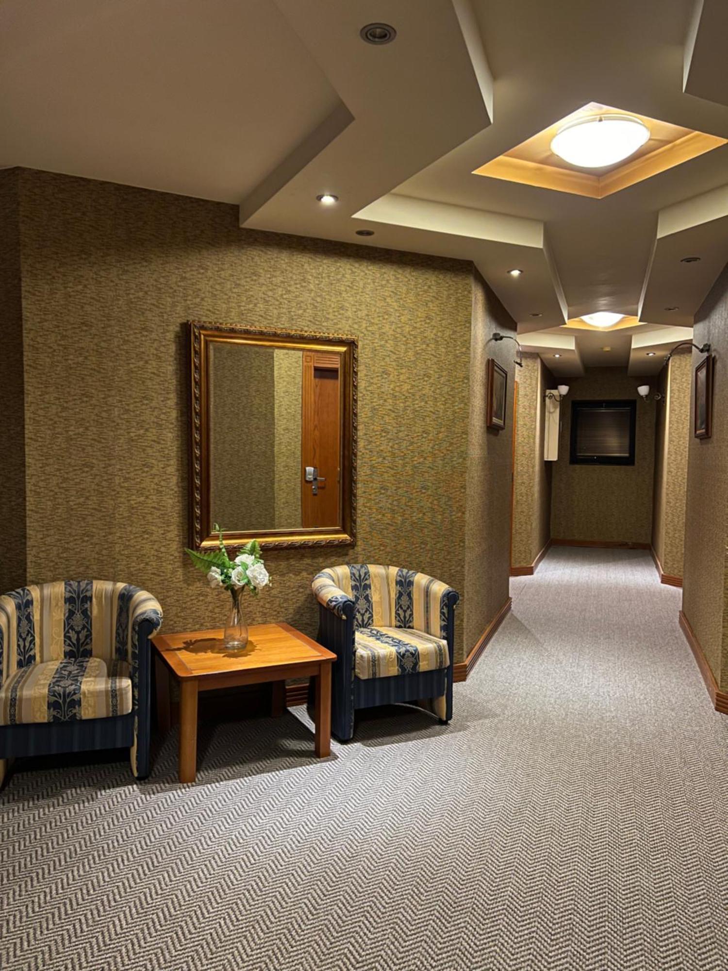 Hotel Princi I Arberit 프리슈티나 외부 사진